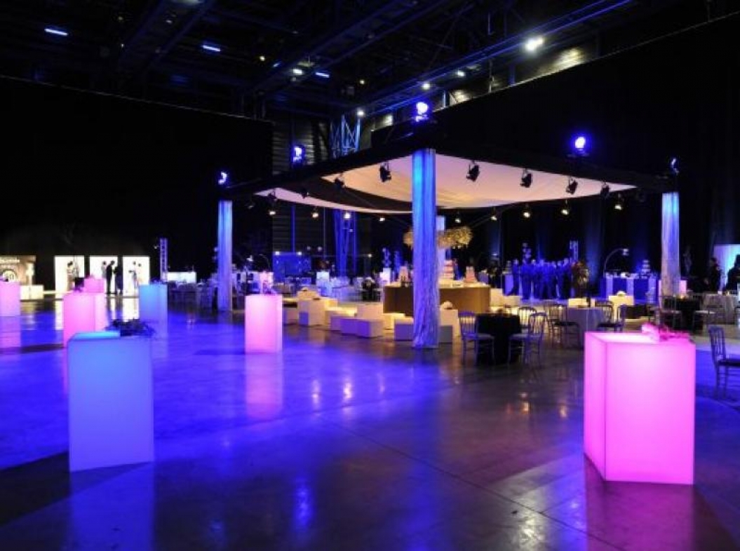 Soirée "BOND" 2011 Champagne Bollinger Organisation complète 1600 personnes