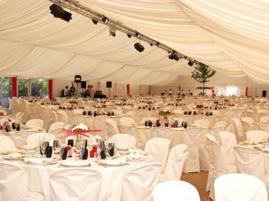 250 ans Champagne Lanson Dîner sous chapiteau 850 personnes